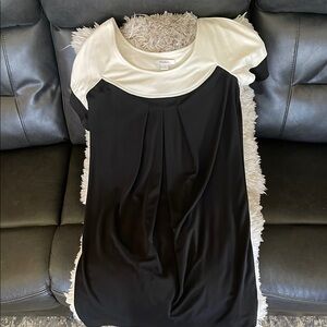 Dressbarn Cream and Black Short Sleeve Dress